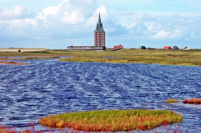 Alter Leuchtturm Wangerooge (olleaugust / Pixabay)  Pixabay Lizenz 
Infos zur Lizenz unter 'Bildquellennachweis'